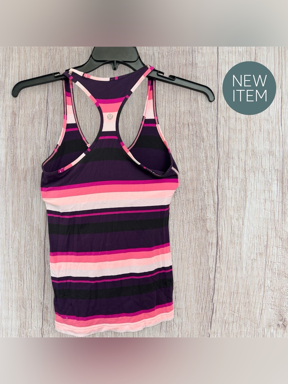Lululemon Striped Racerback Tank Top Women’s Athletic Built-In Bra Pink Purple